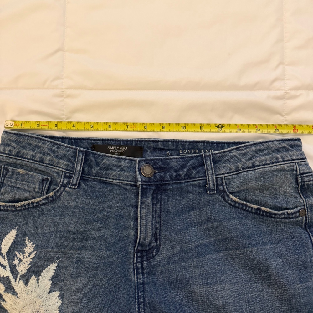 Simply Vera Vera Wang Blue Floral Ankle Jeans - Picture 5 of 12